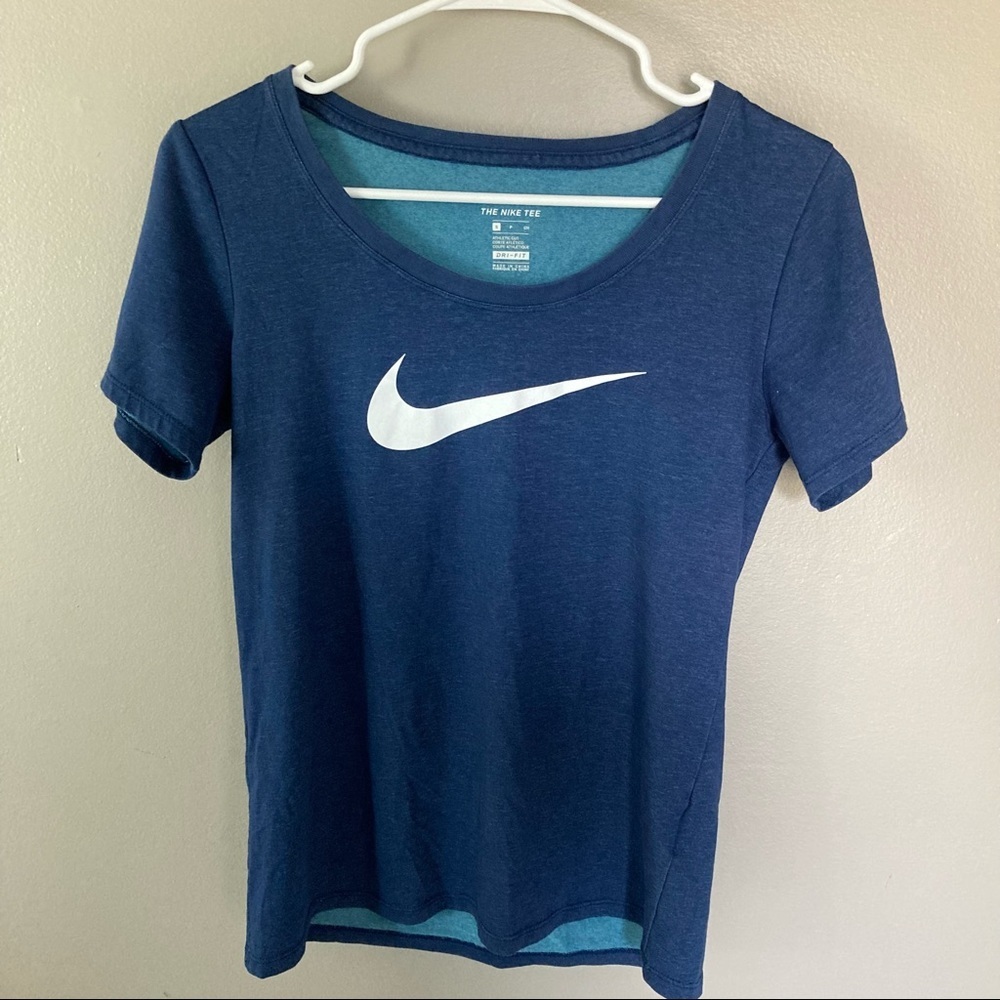 Nike Short Sleeve Tee